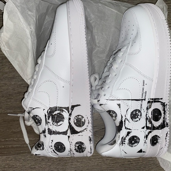 White Nike Air Force 1 shoes - Picture 2 of 6